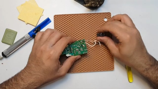 فیلم| آموزش لحیم‌کاری حرفه‌ای در ٨ دقیقه!