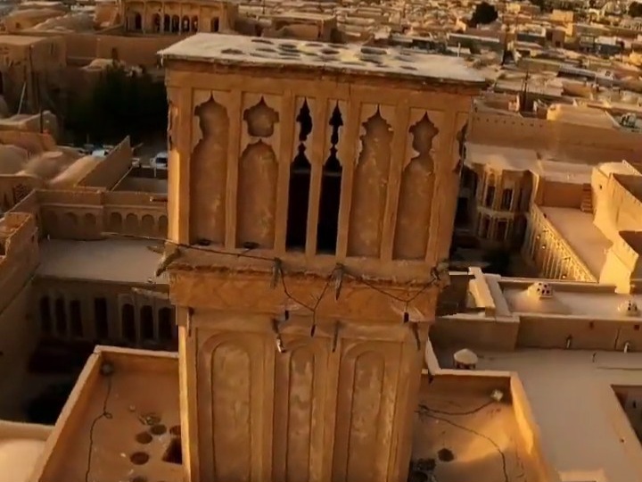 بادگیر زیبای خانه آقازاده، یزد، ابرکوه